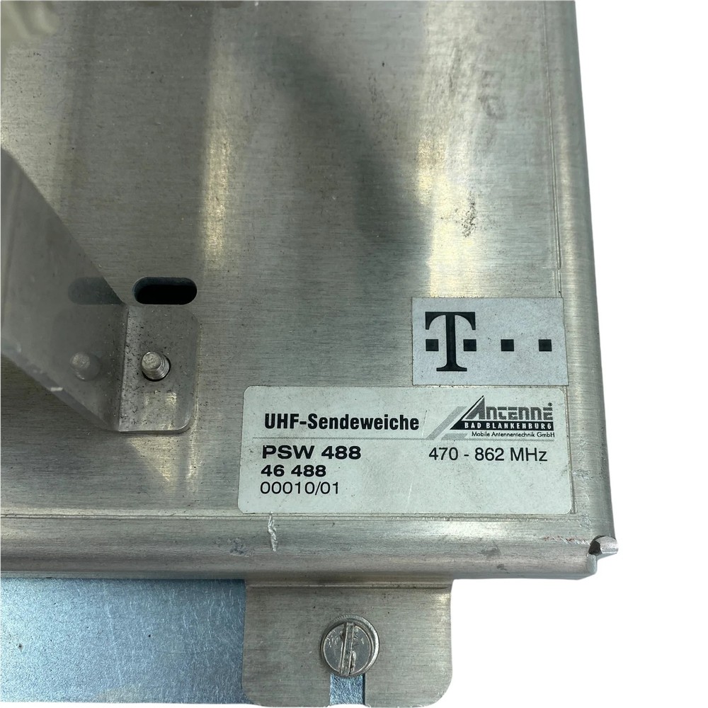 UHF Combiner Assembly 470-862MHZ PSW488