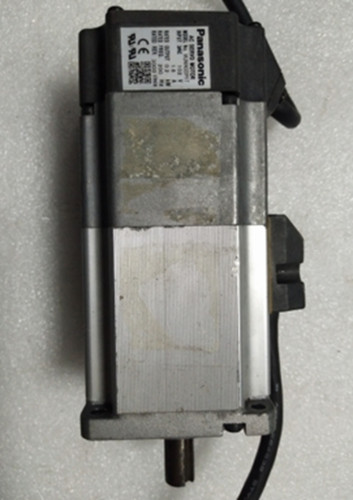 1PC USED Panasonic servo motor MUMA022P1T