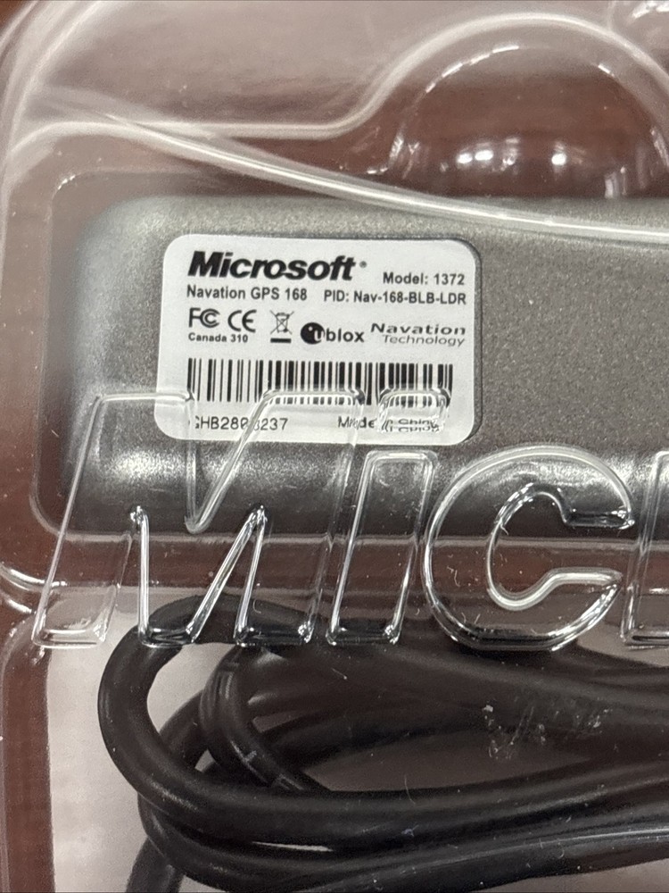 Microsoft Navation GPS 168 USB Receiver Model 1372 New OEM