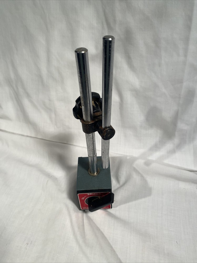 MITUTOYO MAGNETIC BASE, MODEL 7010SN ON-OFF SWITCH