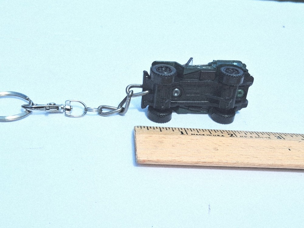 JEEP WILLYS CUSTOM KEYCHAIN 4x4 offroad matchbox