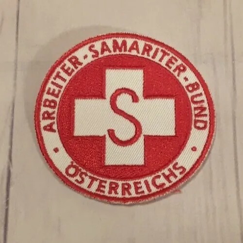 Austrian Patch ~ OSTERREICH ~ Worker Samaritan Federation ~                 C-76
