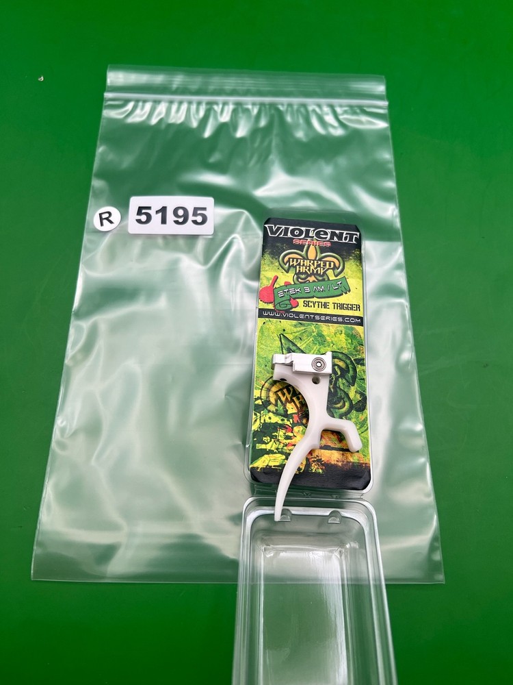 Violent Series ETEK 3AM/LT Scyther Trigger White