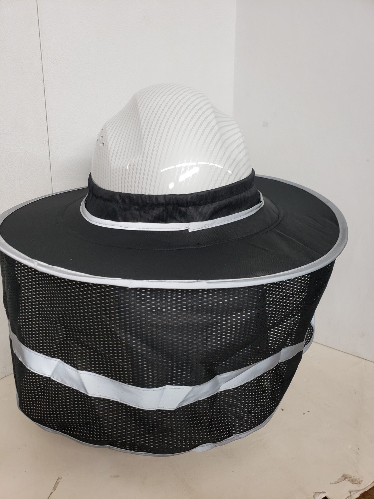 FX SAFETY HARD HAT NECK SHIELD HELMET SUN SHADE HI VIS REFLECTIVE STRIPE