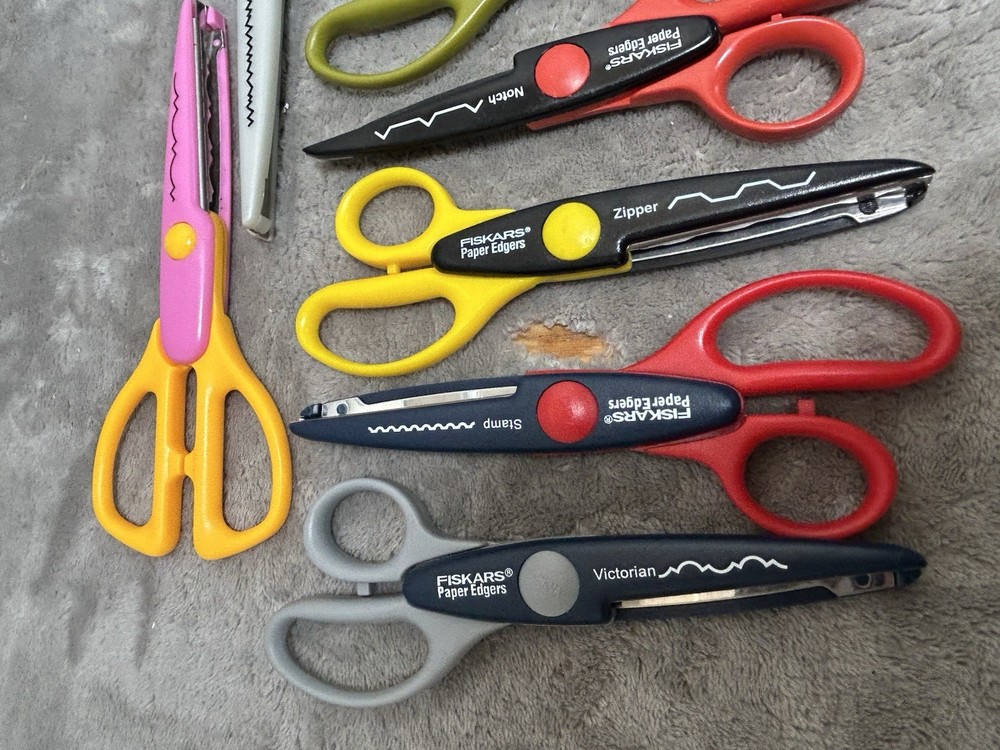 Fiskars Paper Edgers Decorative Craft Scissors Assorted Patterns FREE Shipping