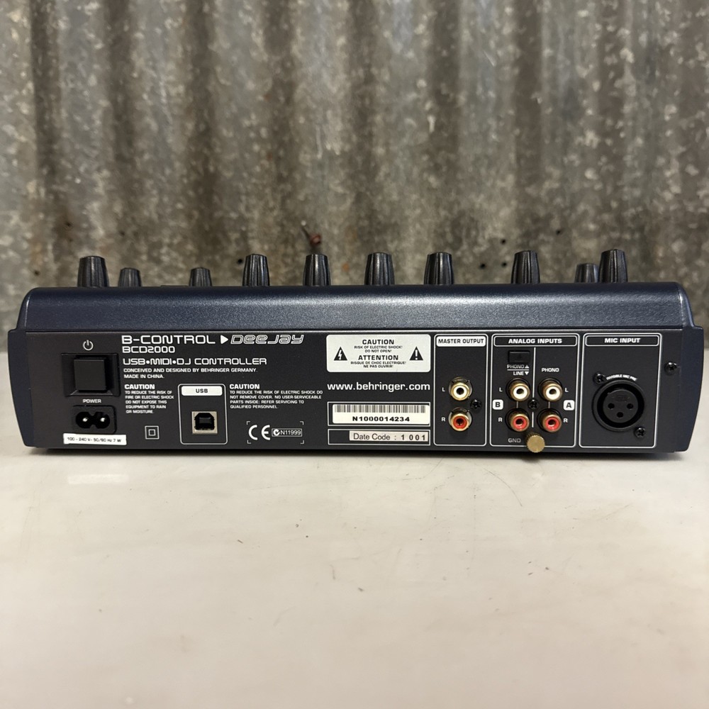Behringer B-Control DeeJay BCD2000 Mint Condition Im Box! DJ Mixer Machine