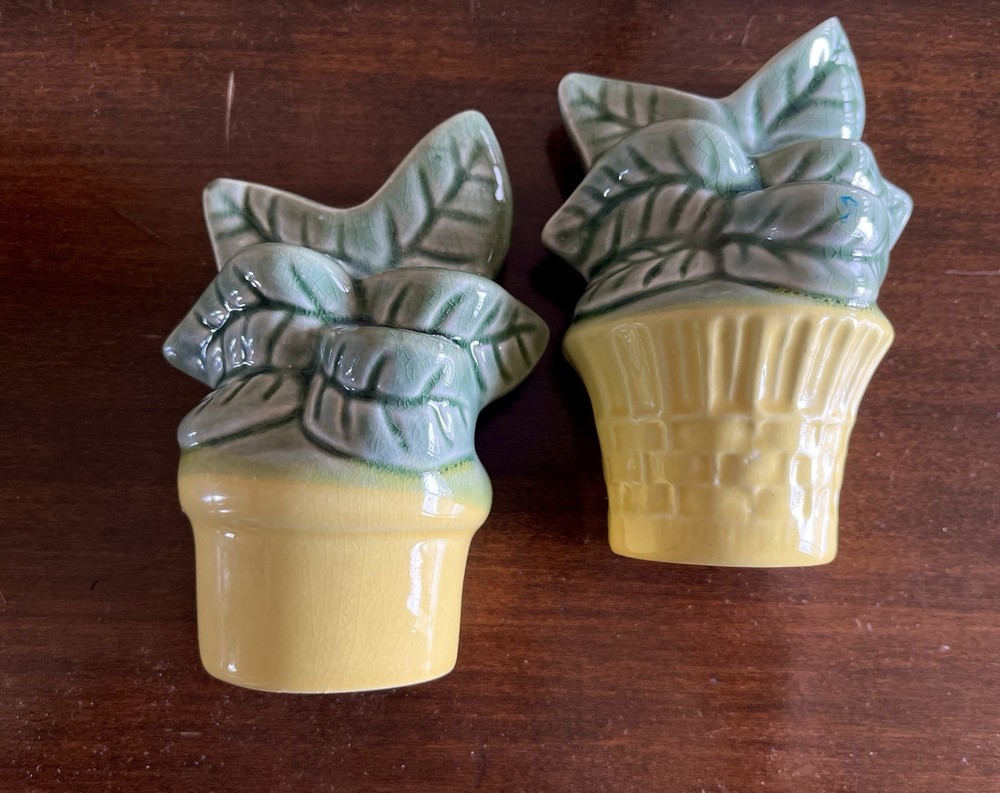 1950s Shawnee Pottery Measuring Spoon Holders