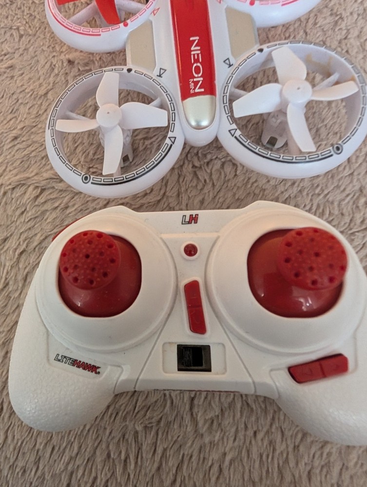 Neon Mini Drone With Litehawk Remote Control Missing Charger