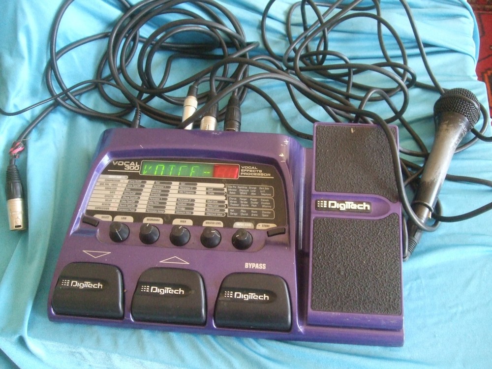 DigiTech Vocal300 Vocal Effects Processor w/AUDIX OM5/CABLES & AC ADAPTOR