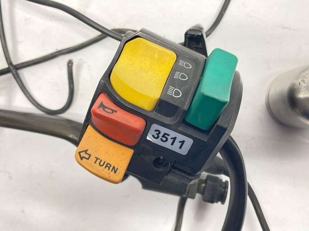 96-01 BMW R1100RT Left hand handle bar control switch assembly OEM