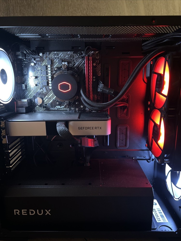 Great condition Redux PC