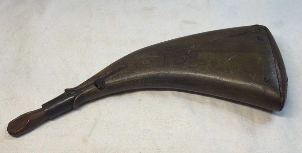 Antique Rifle Powder Horn Flask