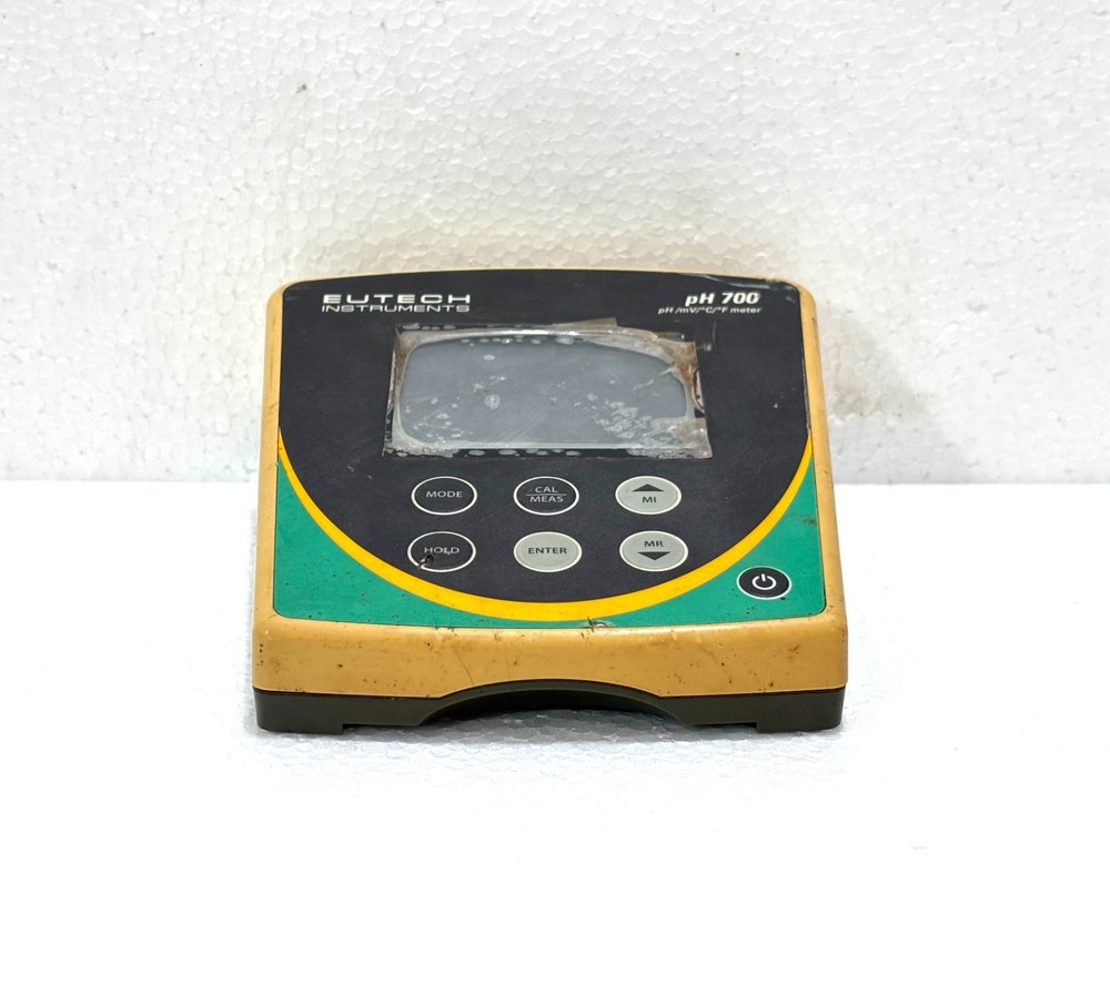 Eutech Instruments PH 700 ph/mv/c/f Meter