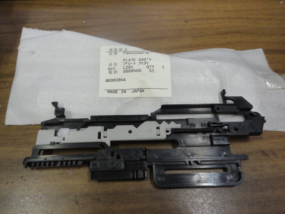 JVC CONTROL PLATE ASSEMBLY PQ44326A-3 USED IN VARIOUS VCR MODELS