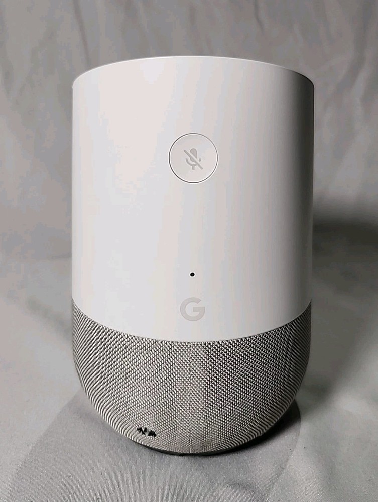 Used Google GA3A00417A14 Smart Speaker Google Assistant White!