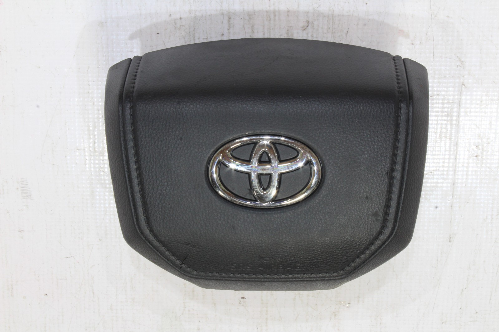 2022 2023 2024 TOYOTA TUNDRA DRIVER LEFT WHEEL AIRBAG (BLACK) OEM AIR BAG