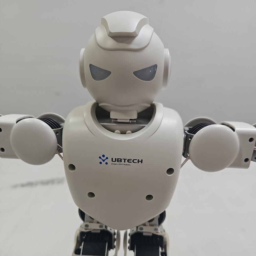 Ubtech Alpha 1s Humanoid Robot Tested and Working read description
