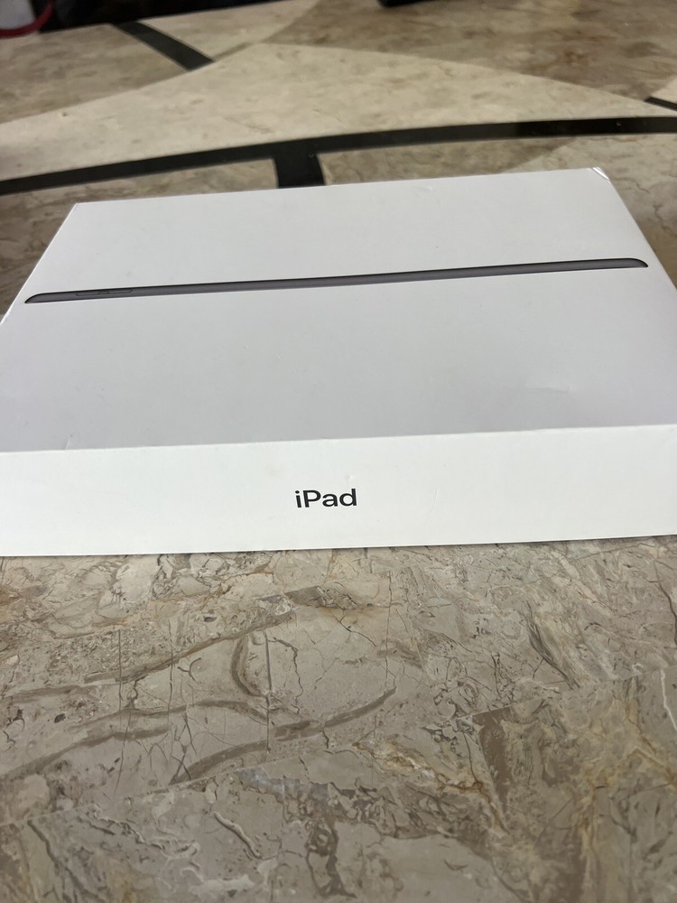 Apple iPad 8th generation 32GB Empty Box Only