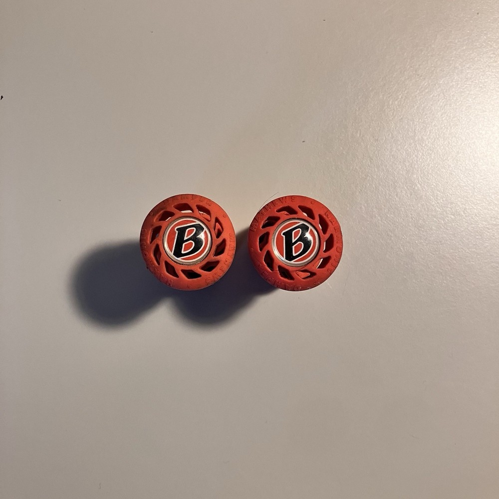 Trek Bontrager “BUZZ-KIll” Bar End Plugs.