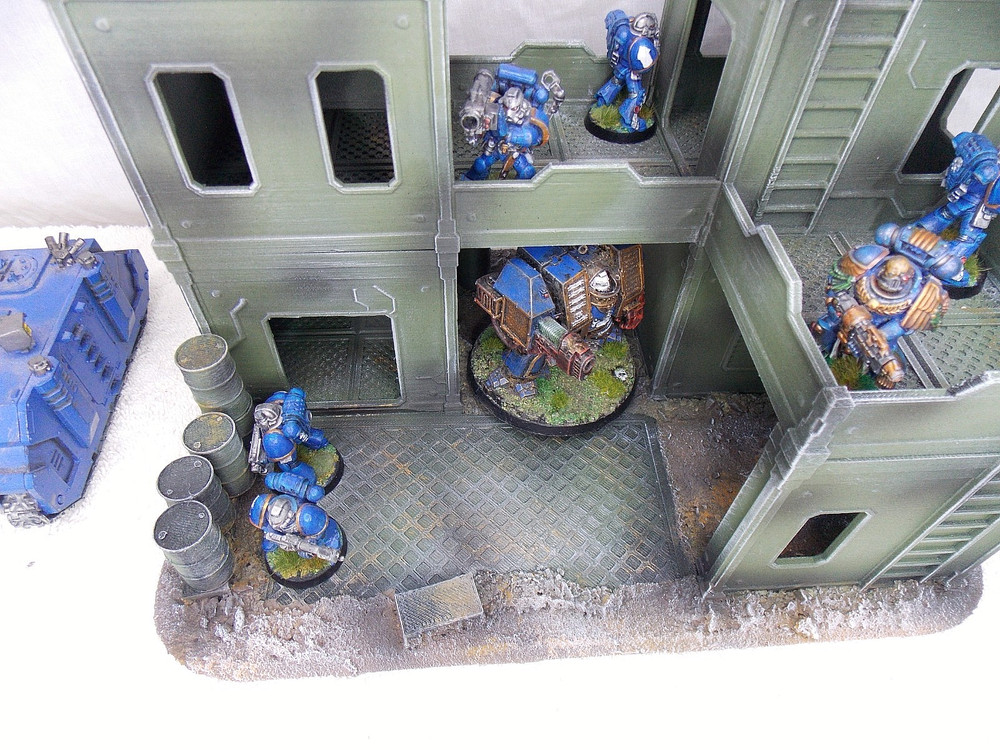 WARGAMING TERRAIN PAINTED BUILDING