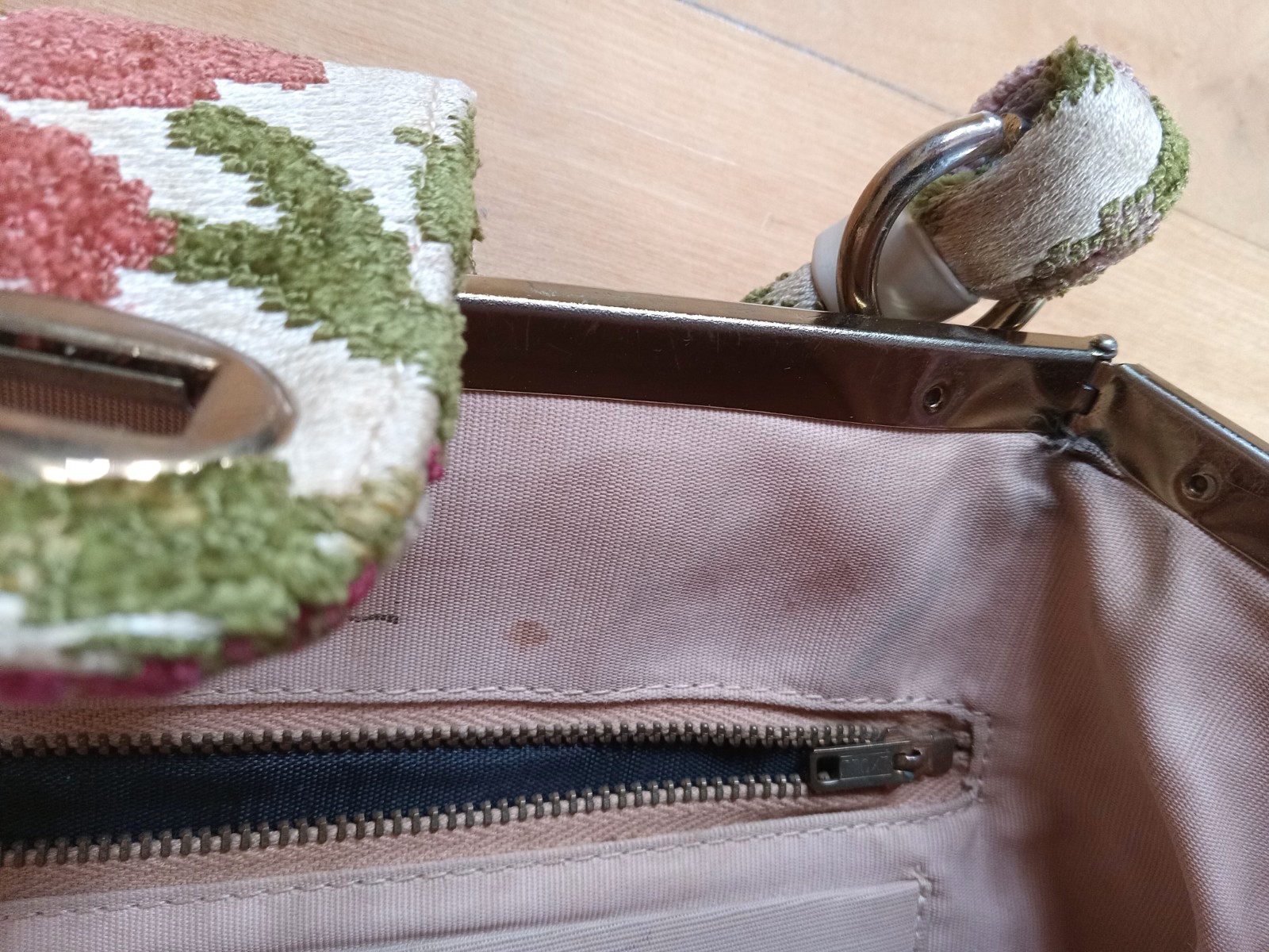 VTG MCM ETRA Fabric Textile Carpet Bag Metal Frame Handbag Floral Purse 50s-60s