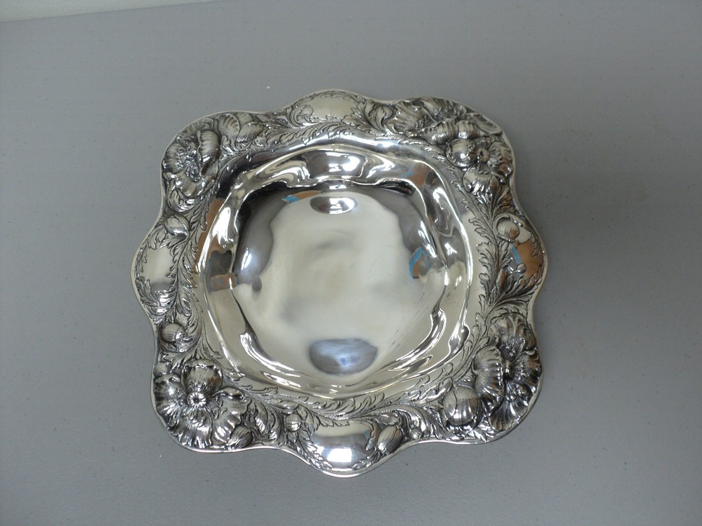ANTIQUE GORHAM STERLING SILVER SERVING BOWL, "POPPY" PATTERN