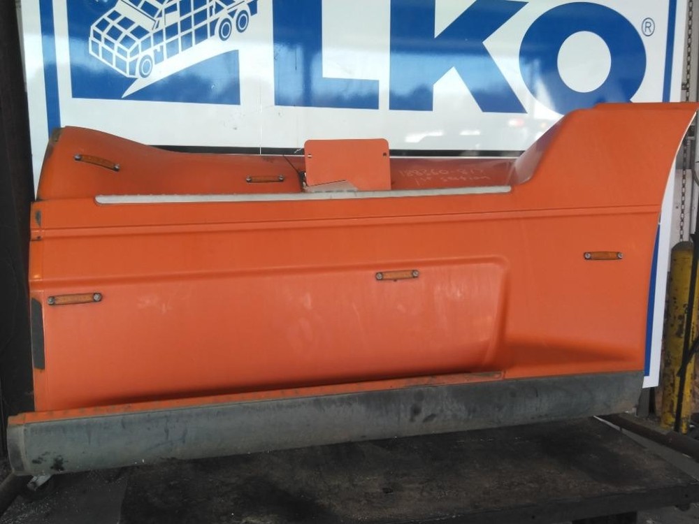 For 2007 FREIGHTLINER CENTURY 120 SIDE FAIRING Right ,  MS