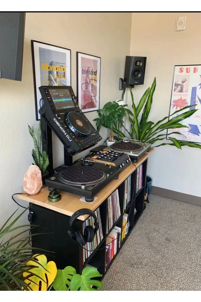 Apache CDJ Stands for Pioneer CDJ 2000, 3000, Denon DJ