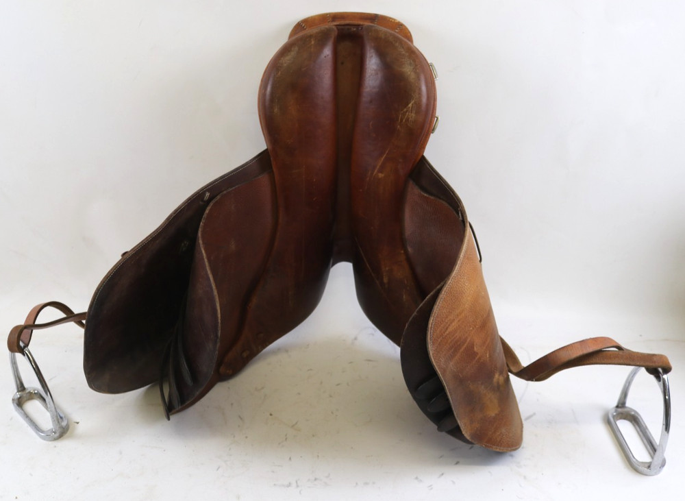 English Saddle
