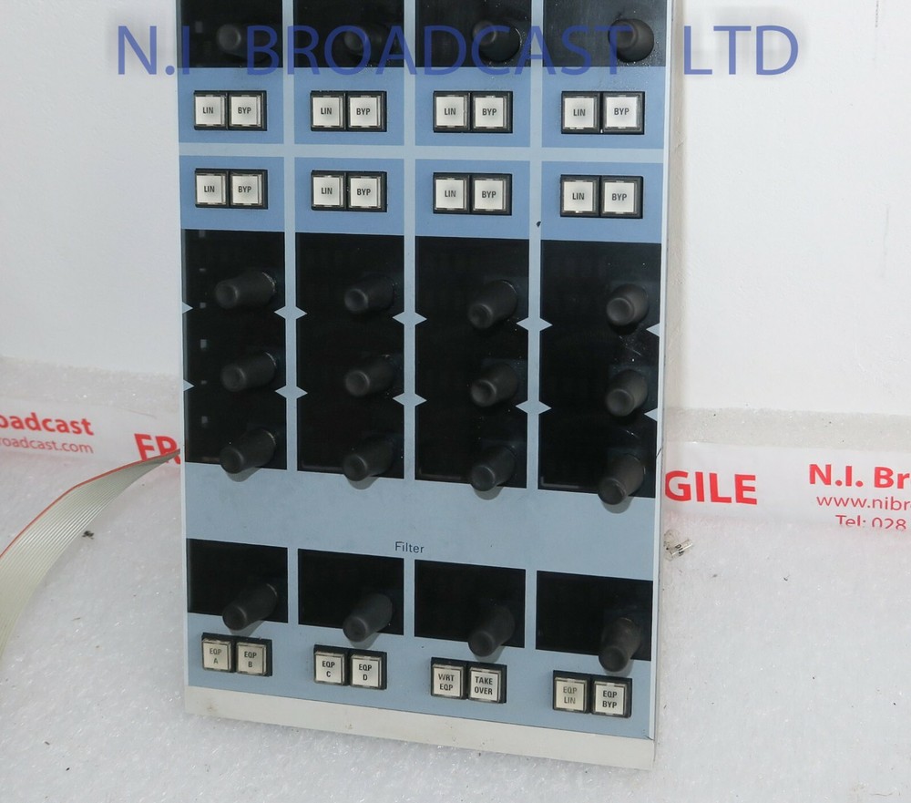 1x  Stagetec Cantus sound Equalizer section model CEQU