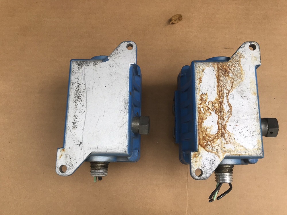 Square D Class 2510 Type KR-2 Series B Manual Motor Starting Switch