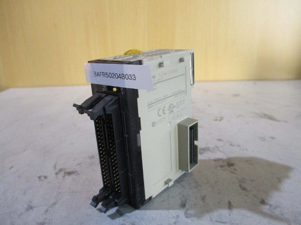 OMRON CJ1W-ID262 Input Unit PLC Module USED #2