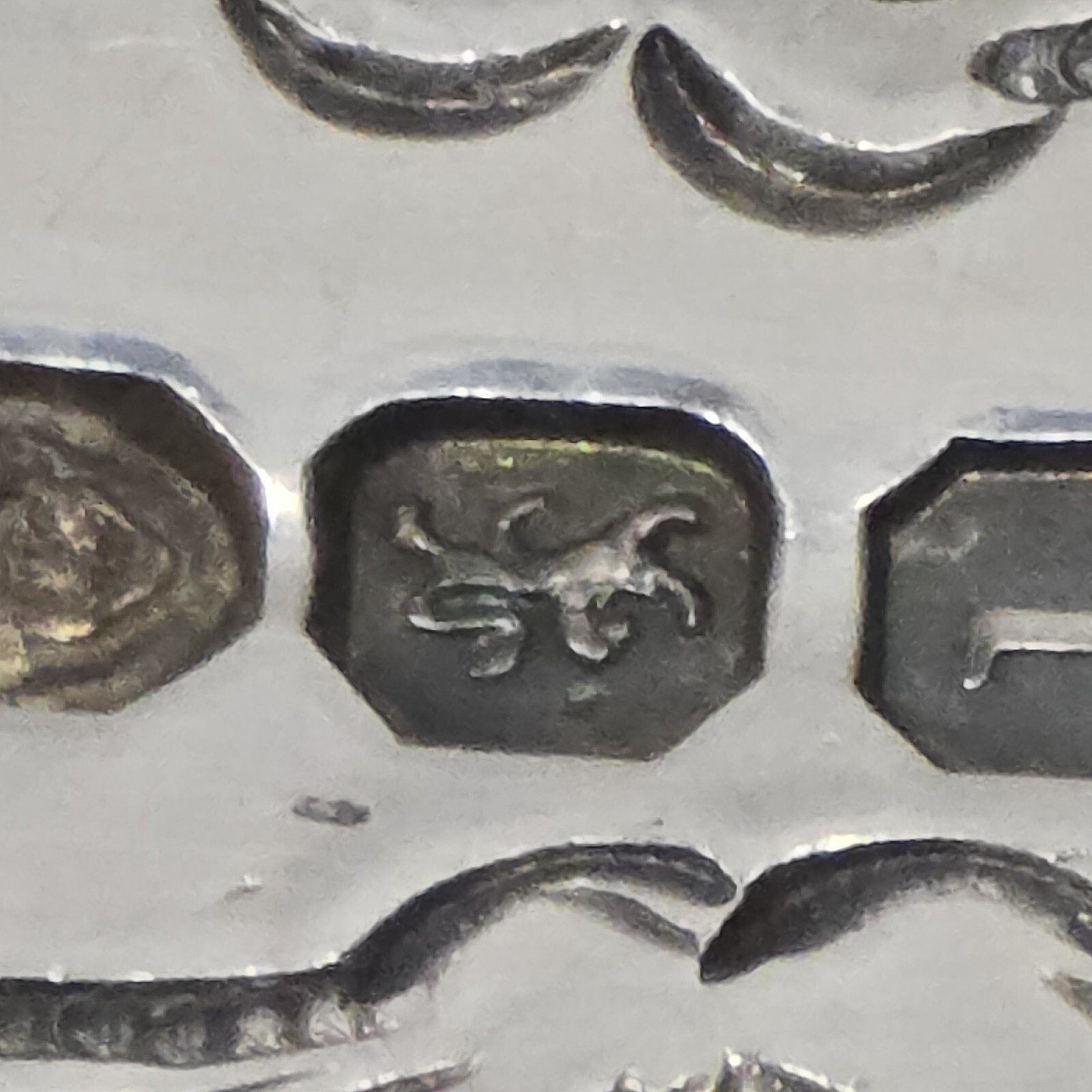 Charles Eley English sterling spoon 1800s bonbon fruit spoons With Lion Crest