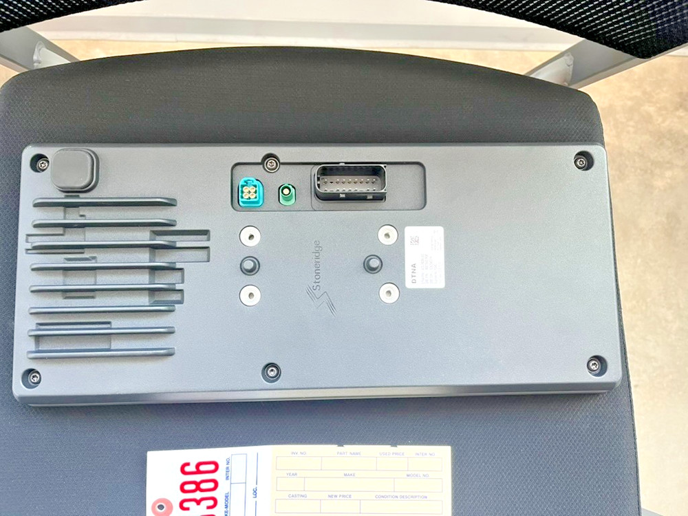 A22-78099-002 DISPLAY-MIRROR CAMERA SYS 15 INCH
