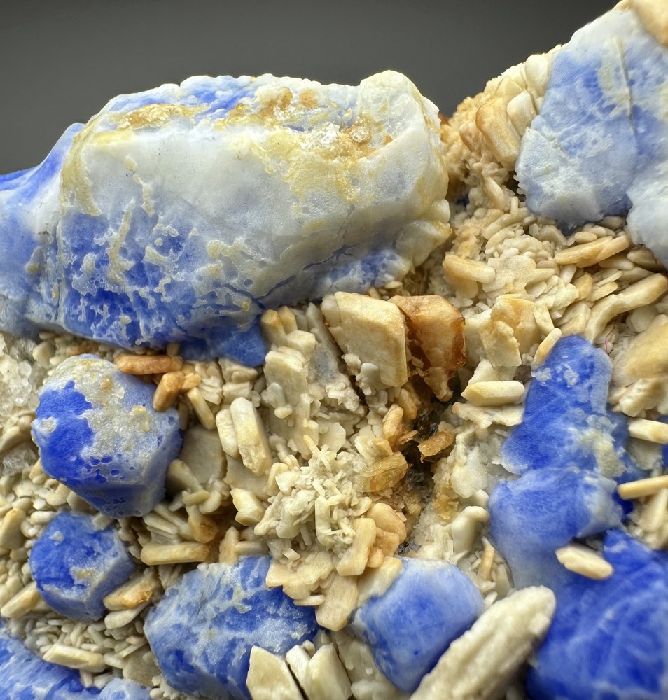 695 Gr. Fluorescent Phosphorescent Blue Hackmanite Crystals Cluster, Forsterite