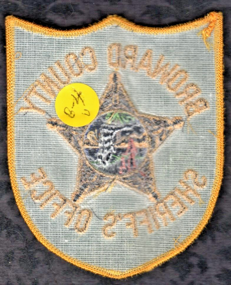 Broward County Florida Sheriff Shoulder Patch -- USED = (B-4 )