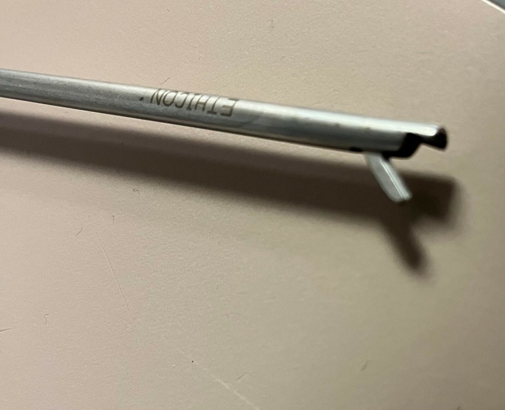 SRNH1 5mm Needle Holder - Good Condition