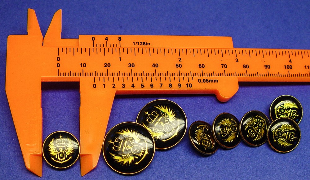 MICHAEL ANGELO Replacement Buttons Acrylic Face Gold/Black Crown Eagle Good Cond