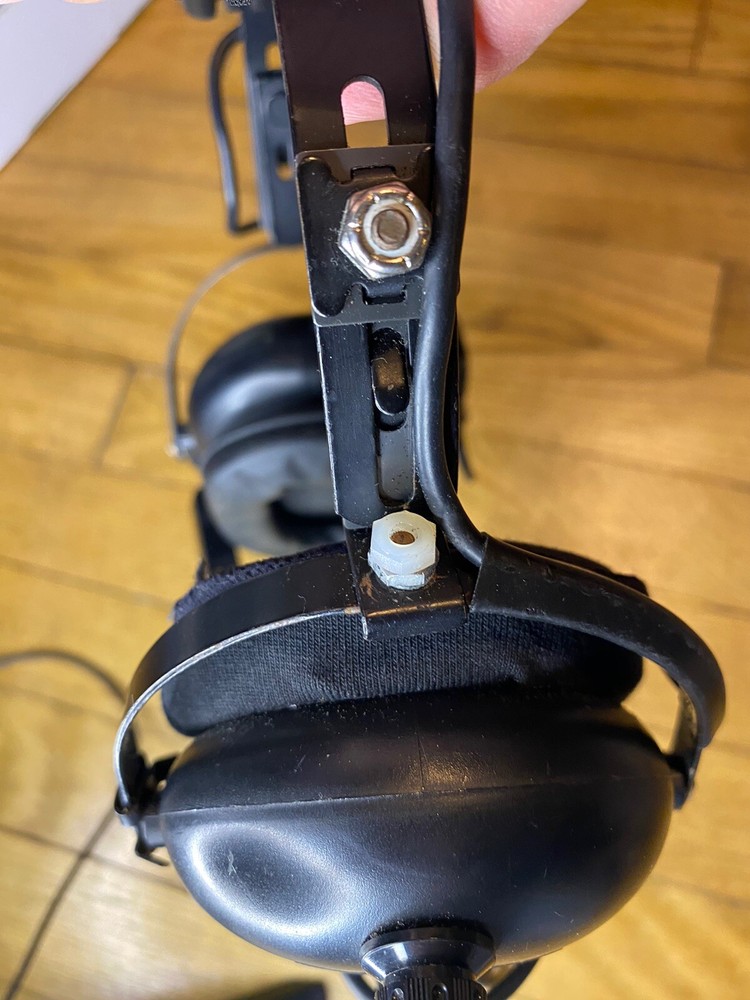 Vintage Flightcom Blackhawk Model 5DX Aviation Headset 1179