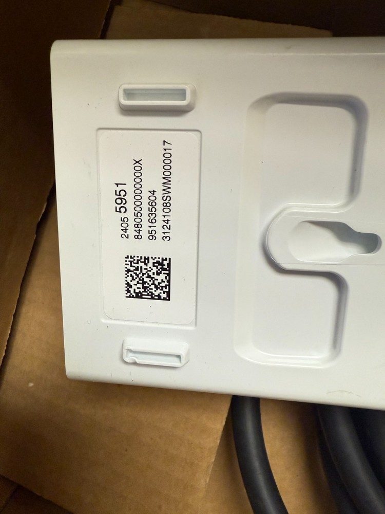 GM/GMC EV CHARGING CORD EVSE-CSSS56600012-1002