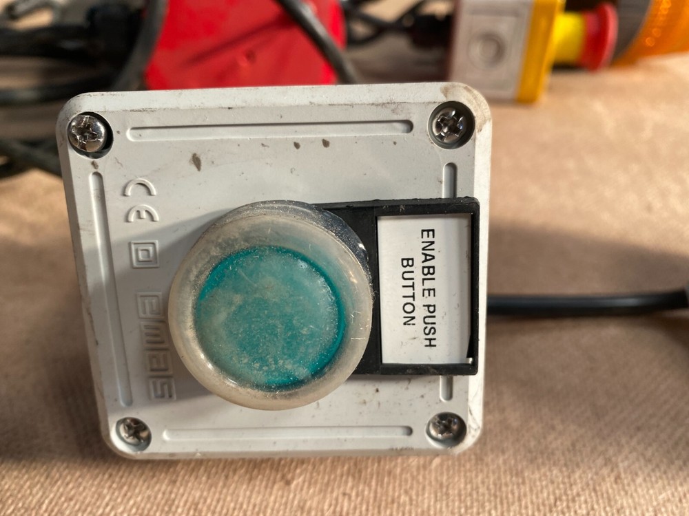 TELESTACK BEACONS SIREN EMERGENCY STOP AND START STOP 2 BUTTON £100 + VAT
