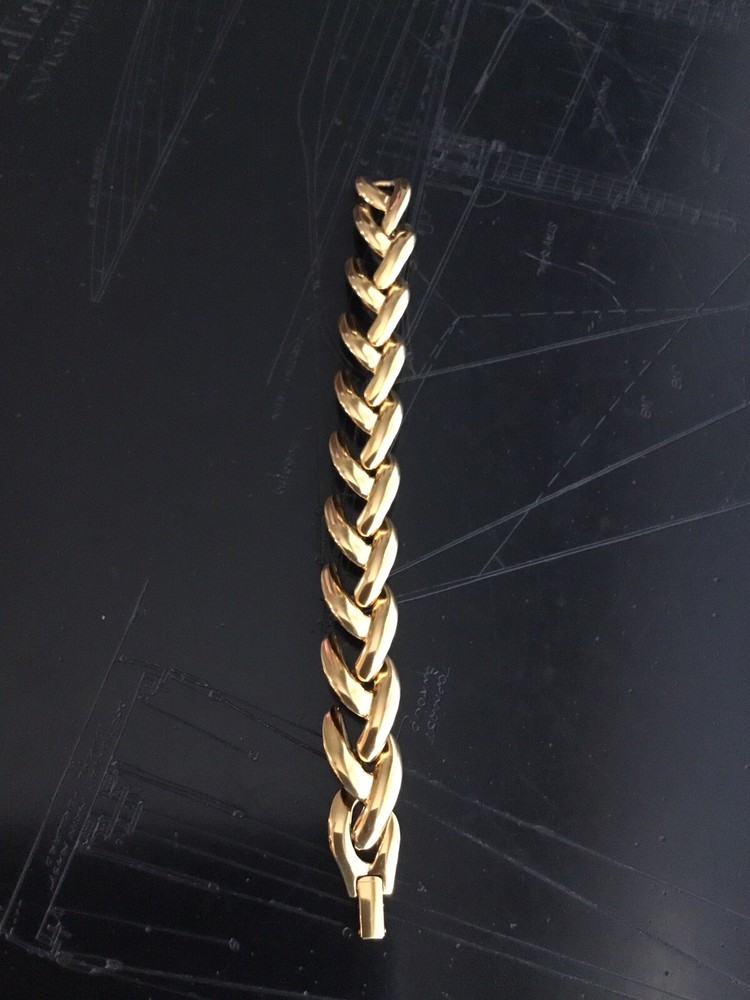 Gold Tone Link Bracelet With Fold Over Clasp EUC