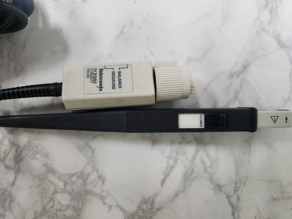 Tektronix TCP202 15A AC/DC Current Probe.