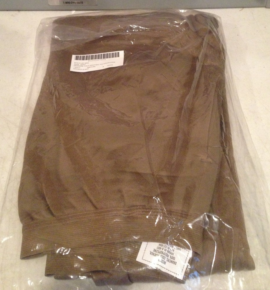 US Military Issue 100% Polypropylene "SET" Undershirt & Drawers, Size:Medium NEW