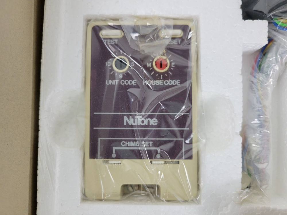 NOS NuTone Visual Door Chime LA-195