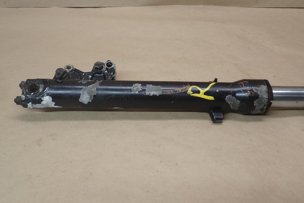1985 HONDA VF500F FRONT RIGHT FORK