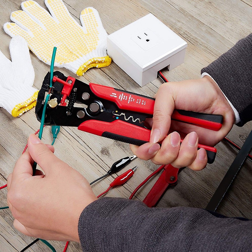 3 in 1 Self-Adjusting Wire Stripper Cutter, Crimping Tool Red