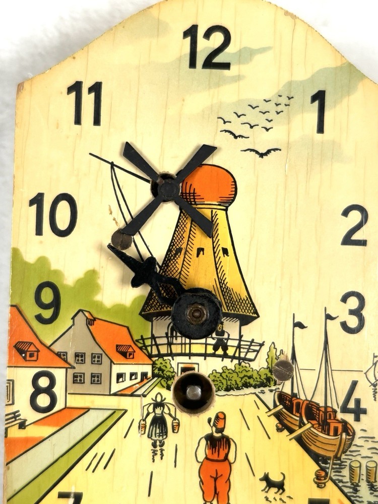 Vintage Dutch Windmill Clock- Includes Key, Missing Pendulum, Windmill Spins￼