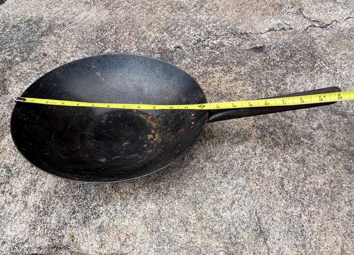 Hand Forged Carbon Steel 12” Flat Bottom Wok WEYH Gan Shan Single Handle USA