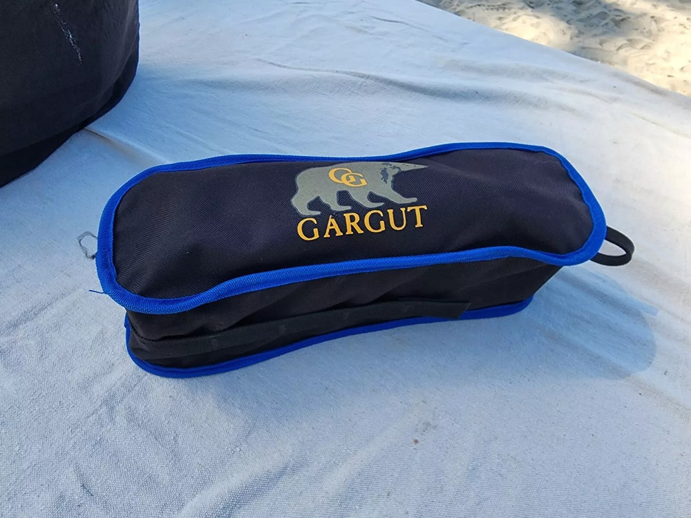 GARGUT Portable folding chair with Storage bag